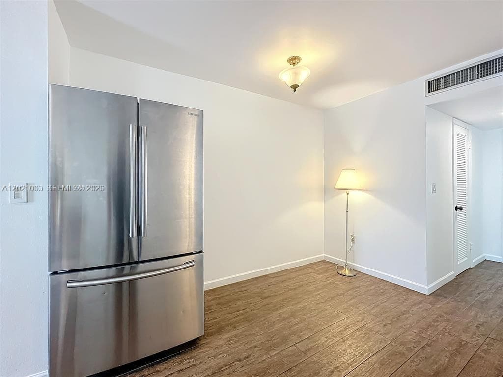 7133 Bay Dr # 705, Miami Beach FL 33141 photo 4