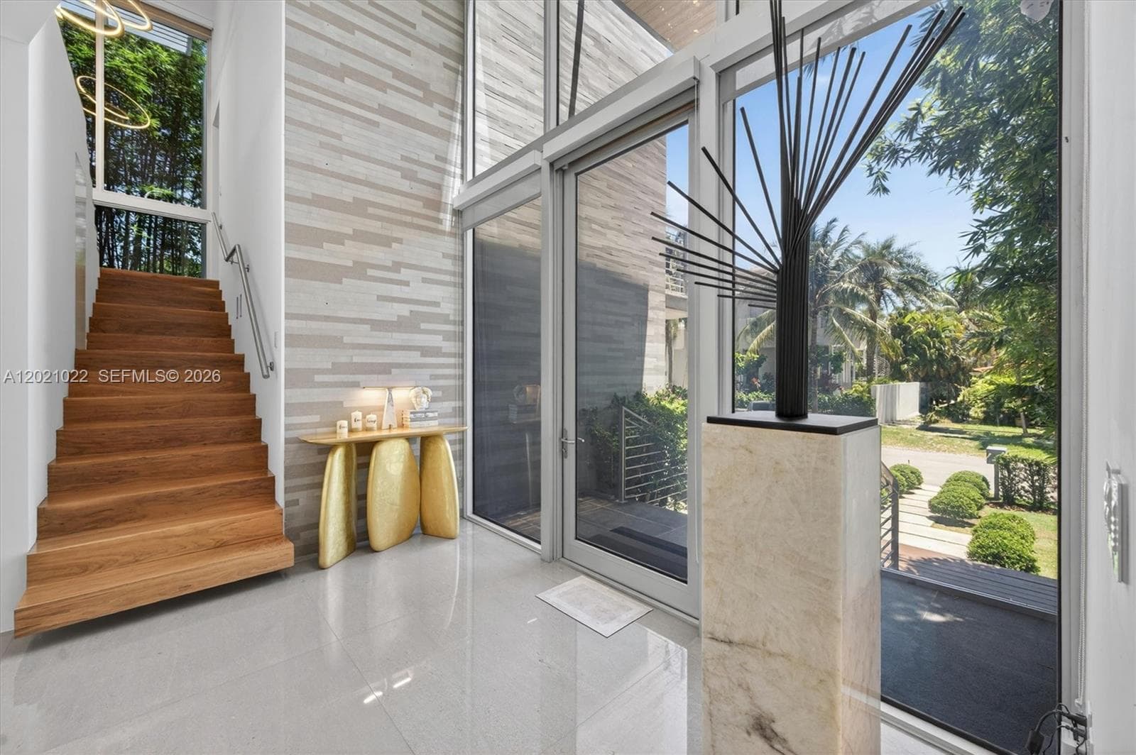 625 Curtiswood Dr, Key Biscayne FL 33149 photo 4