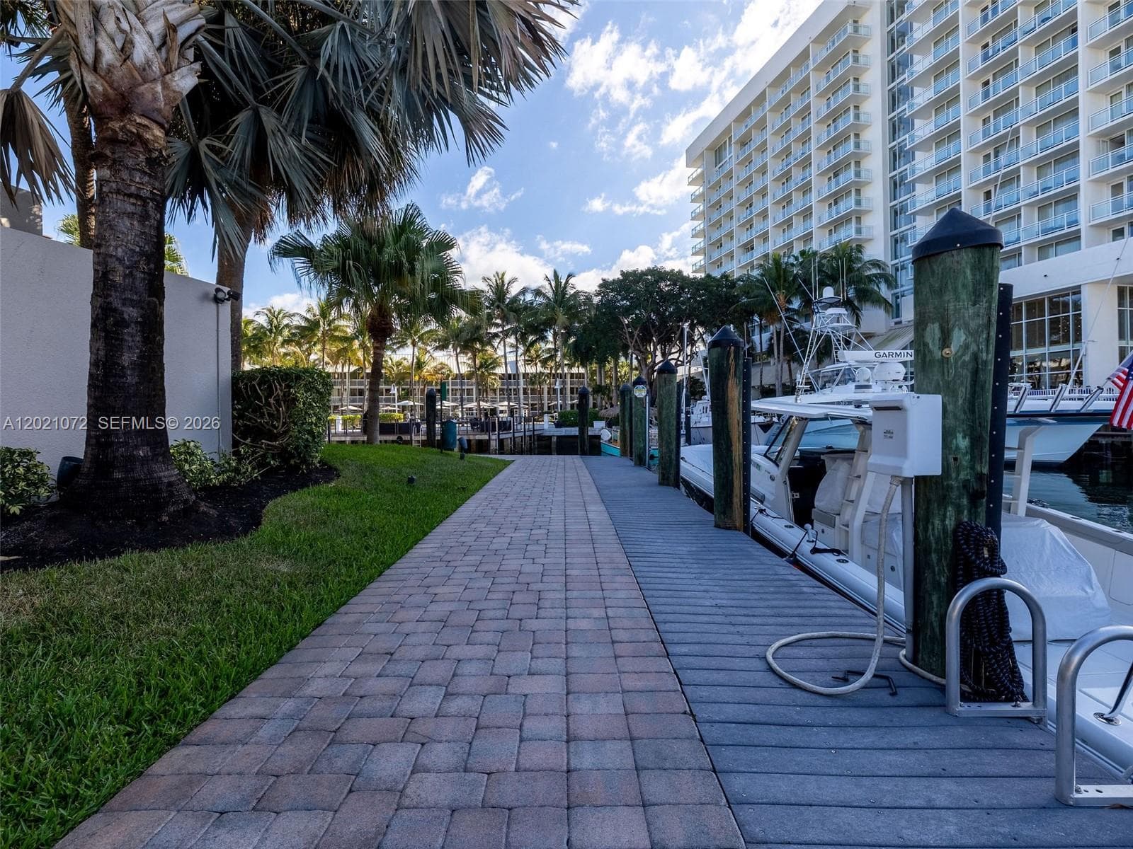 19 Port Side Dr # 19C, Fort Lauderdale FL 33316 photo 2