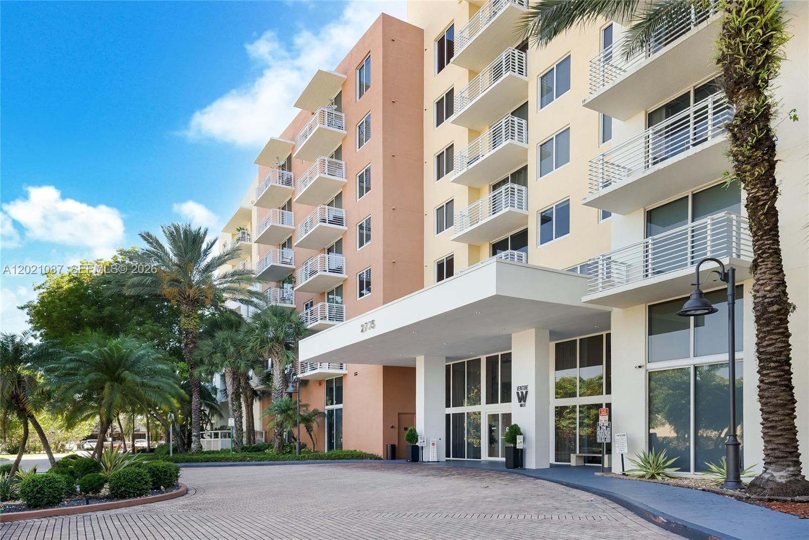 2775 NE 187th St # 528, Aventura FL 33180 photo 2