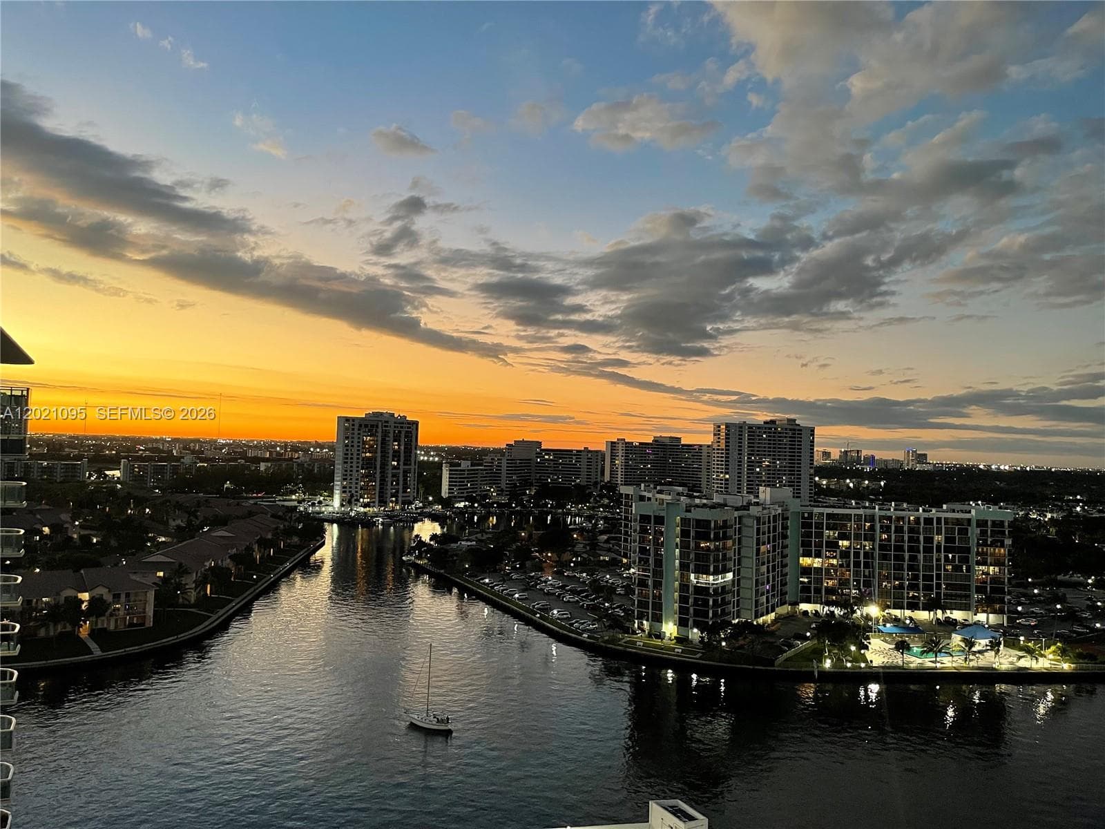 3800 S Ocean Dr # 1725, Hollywood FL 33019 photo 2