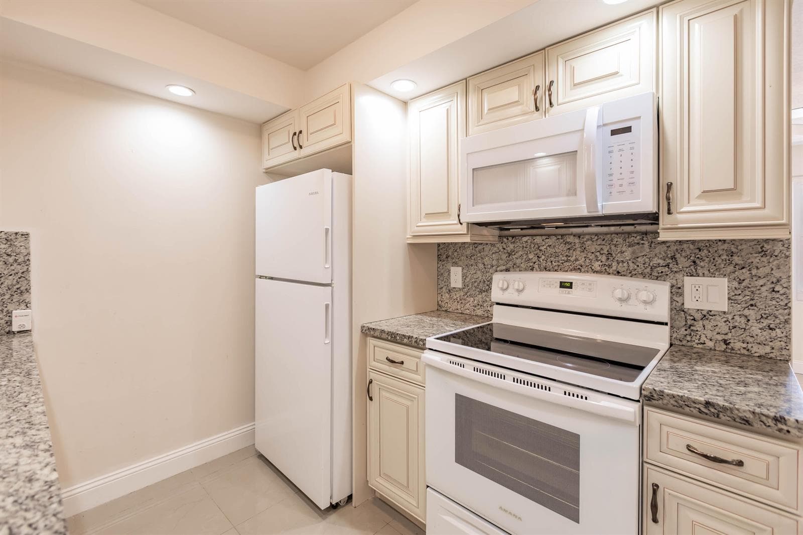4302 Martinique Circle # H3, Coconut Creek FL 33066 photo 4
