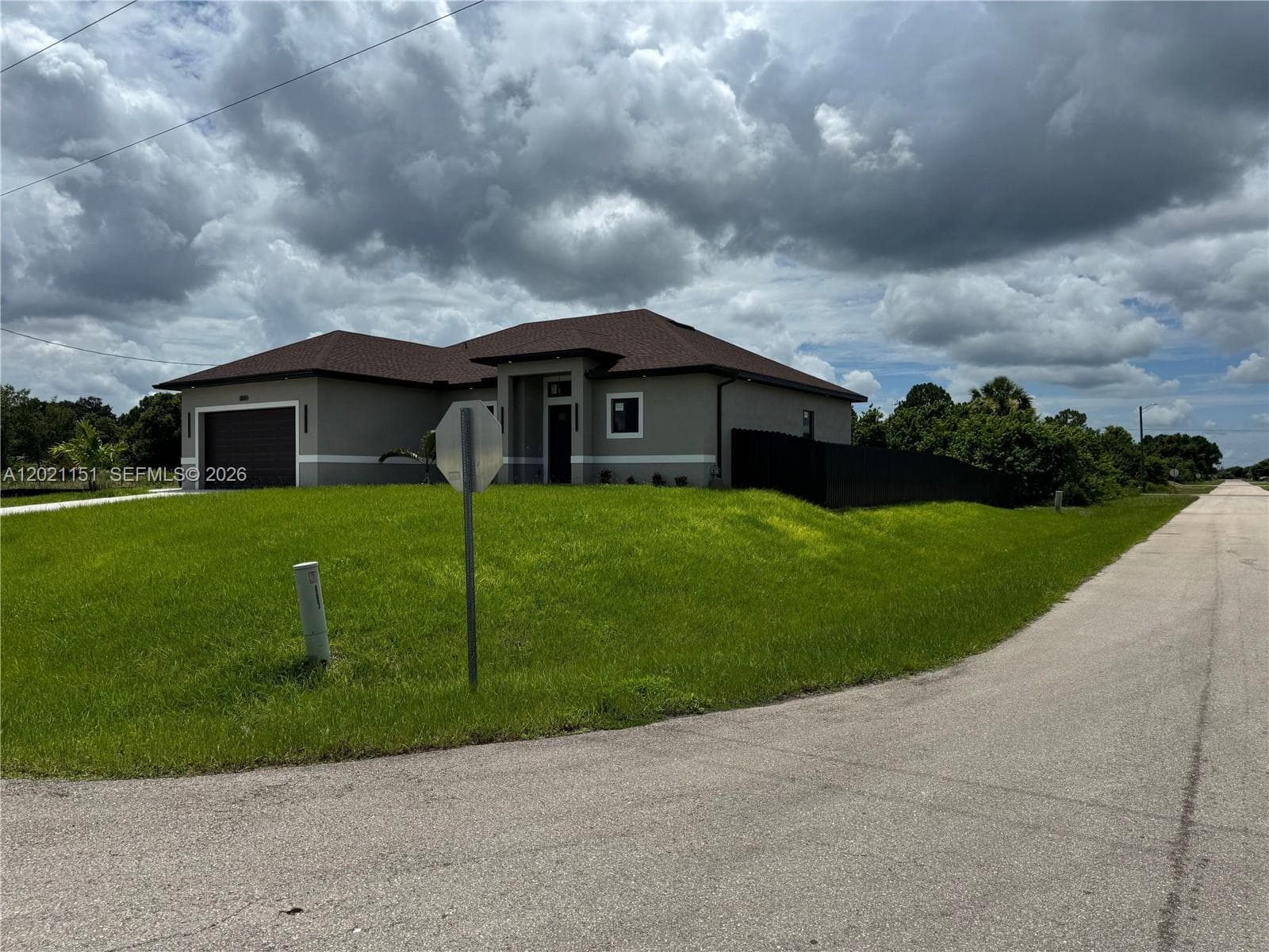 3115 2nd ST SW, Lehigh Acres FL 33976 photo 3