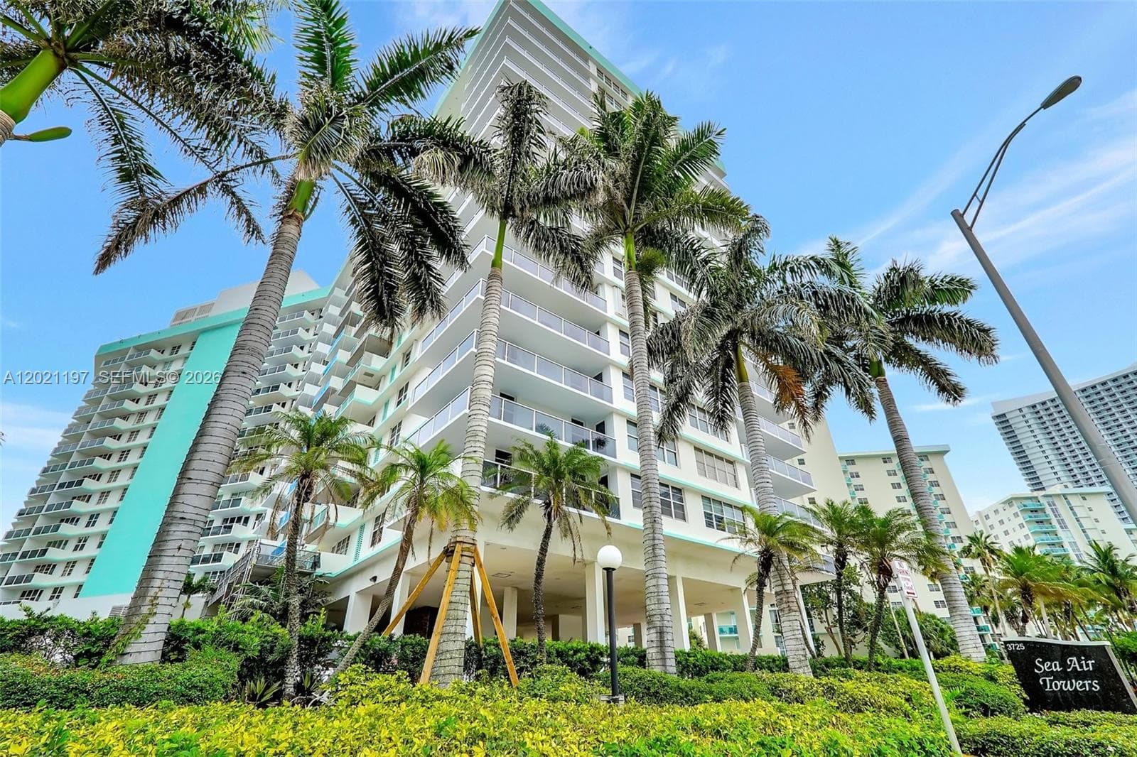 3725 S Ocean Dr # 812, Hollywood, FL 33019