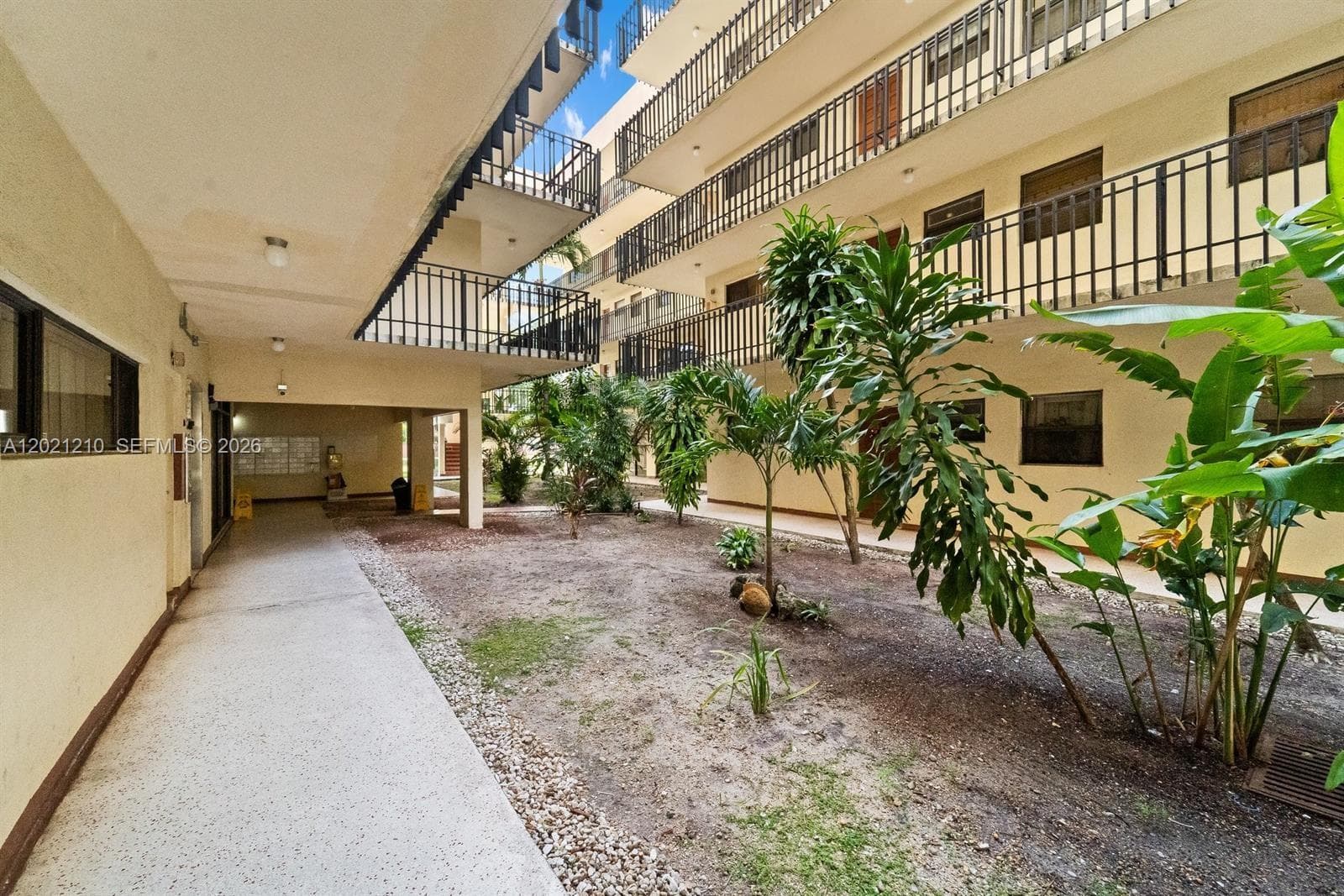 650 NE 149th St # 407A, Miami FL 33161 photo 3