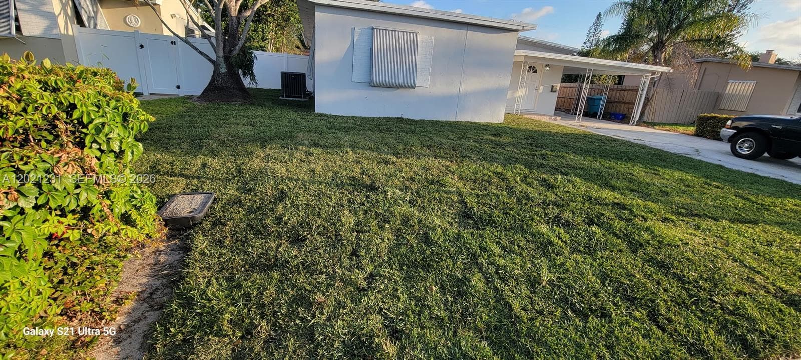 142 SE 4th ave, Boynton Beach FL 33435 photo 2