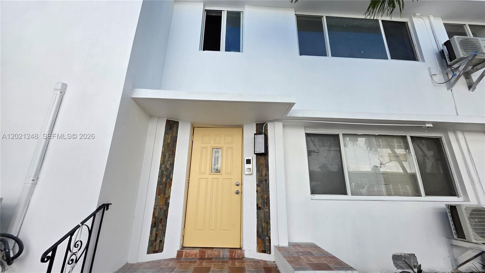 7629 Dickens Ave # 7, Miami Beach FL 33141 photo 2