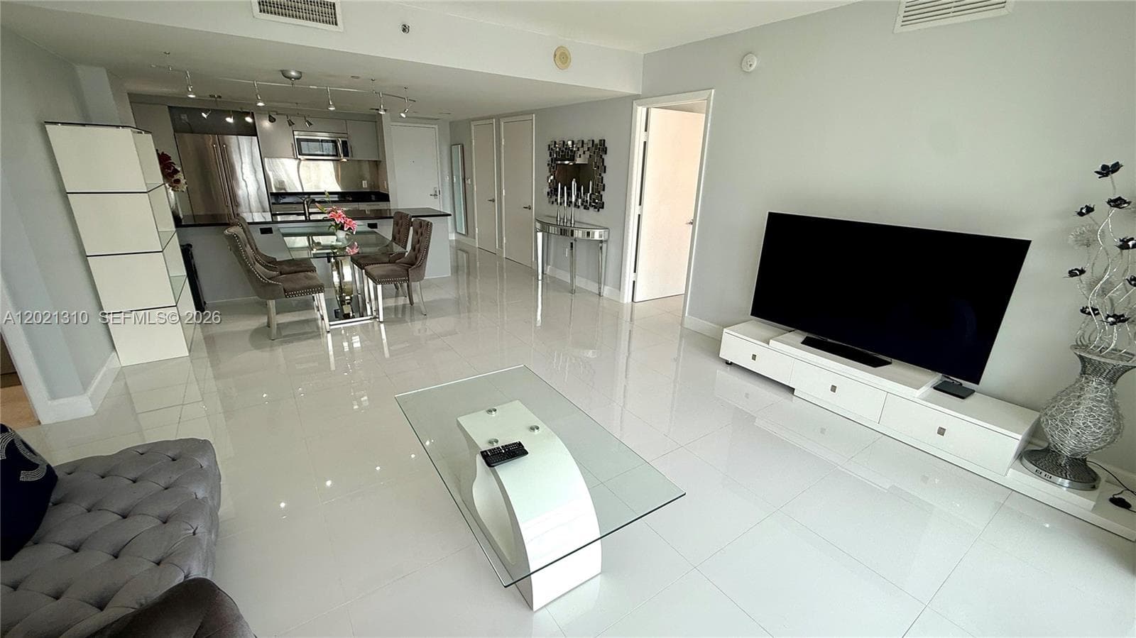50 Biscayne Blvd # 2501, Miami FL 33132 photo 5