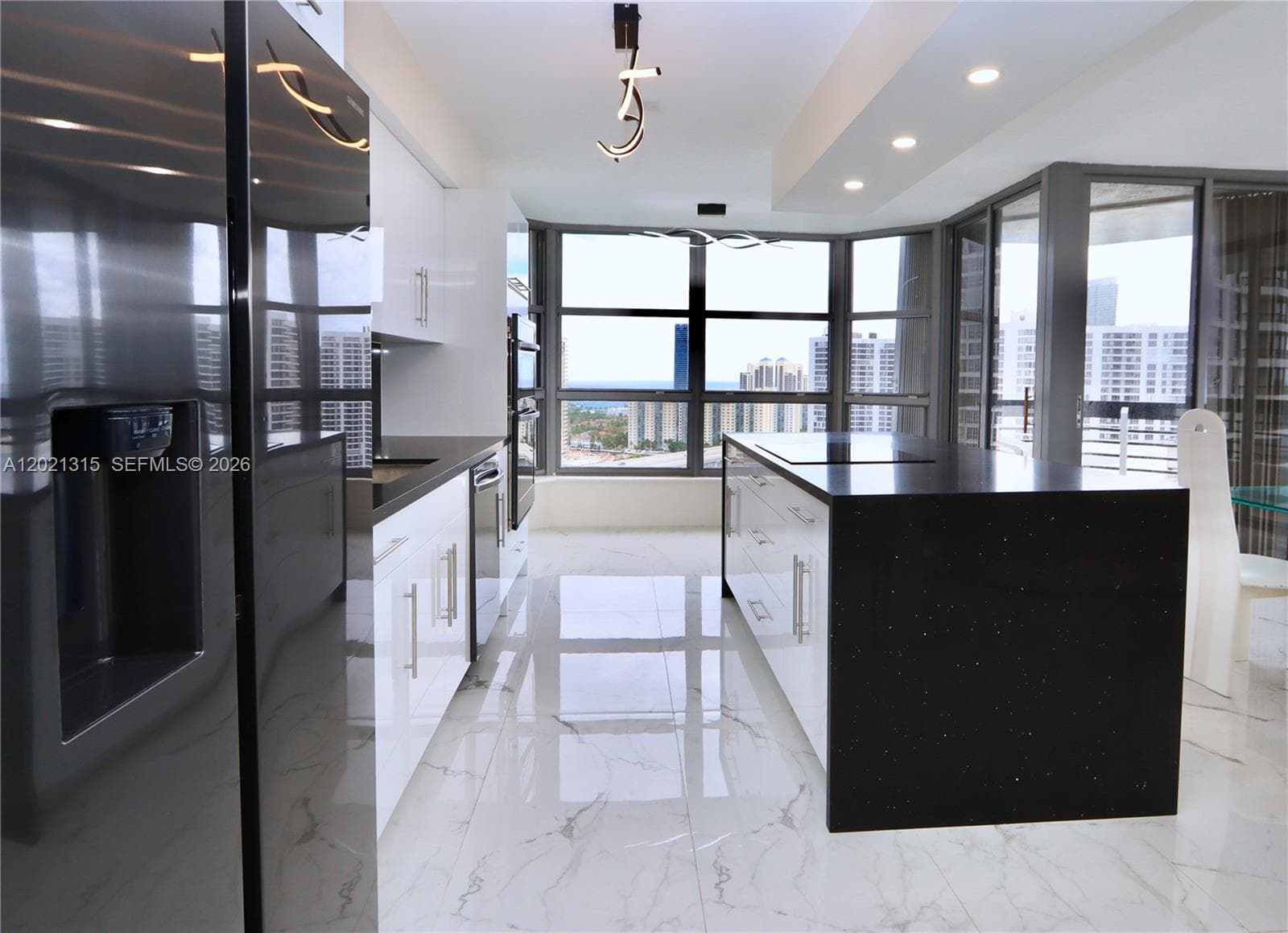 3530 Mystic Pointe Dr # 2510, Aventura FL 33180 photo 3