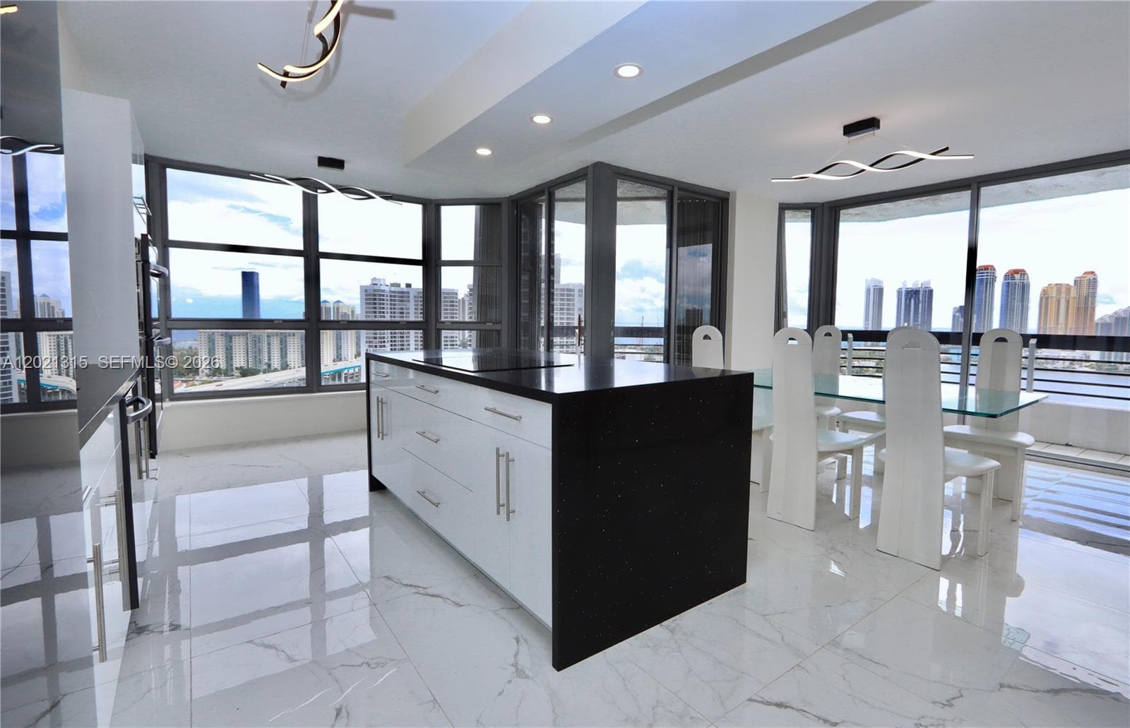 3530 Mystic Pointe Dr # 2510, Aventura FL 33180 photo 4