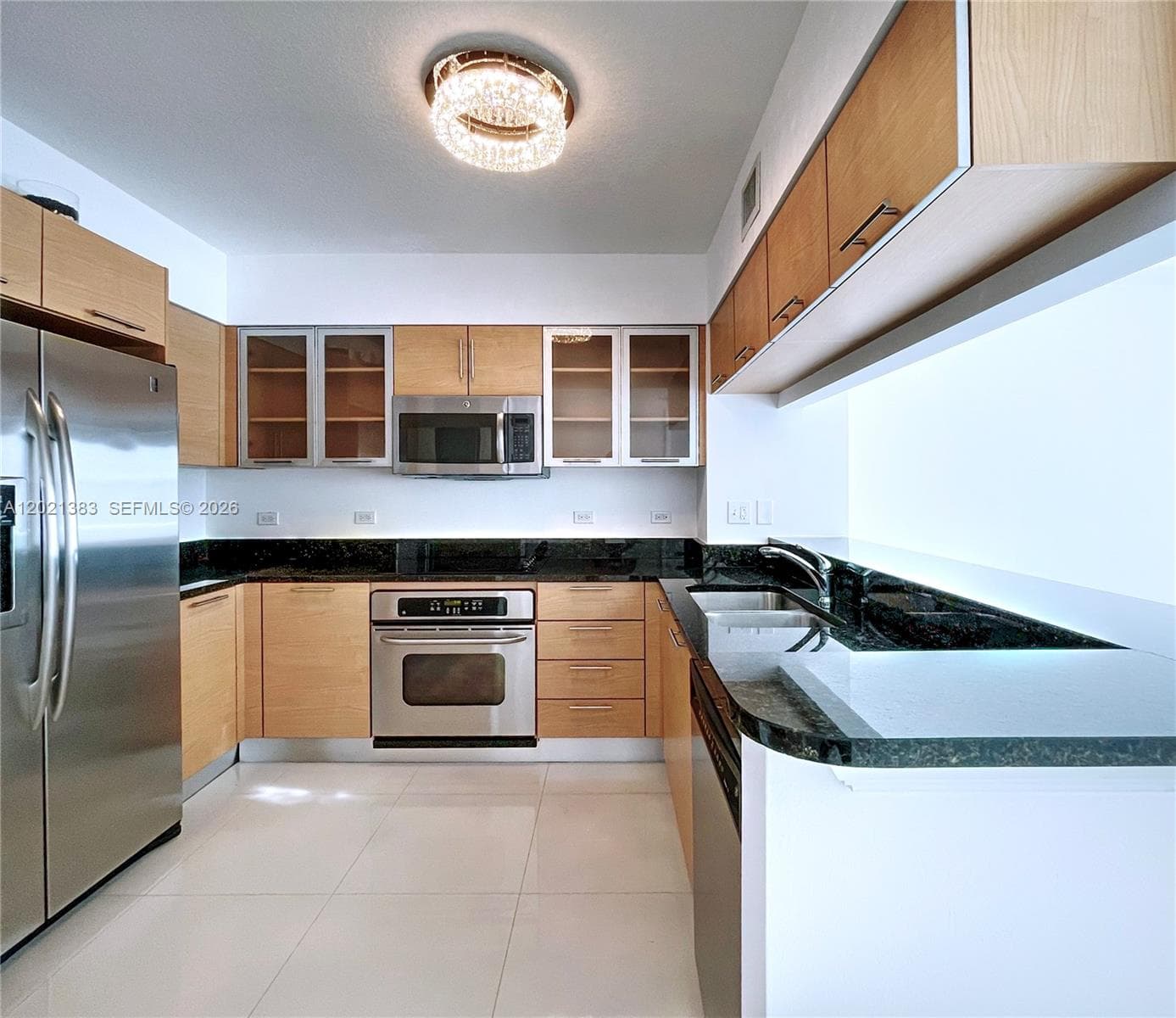 31 SE 5th St # 2307, Miami FL 33131 photo 5
