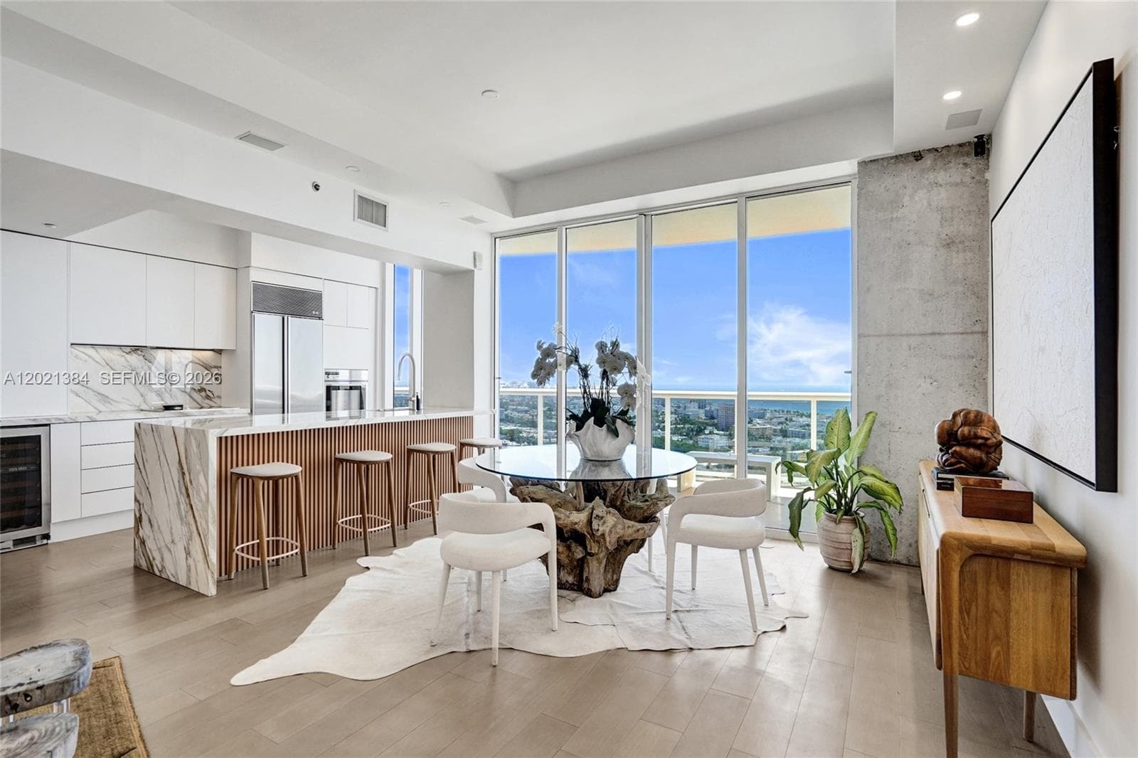 400 Alton Rd, Miami Beach FL 33139 photo 3