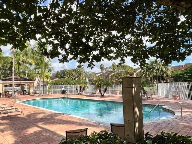 3870 Lyons Rd # 8, Coconut Creek FL 33073 photo 2