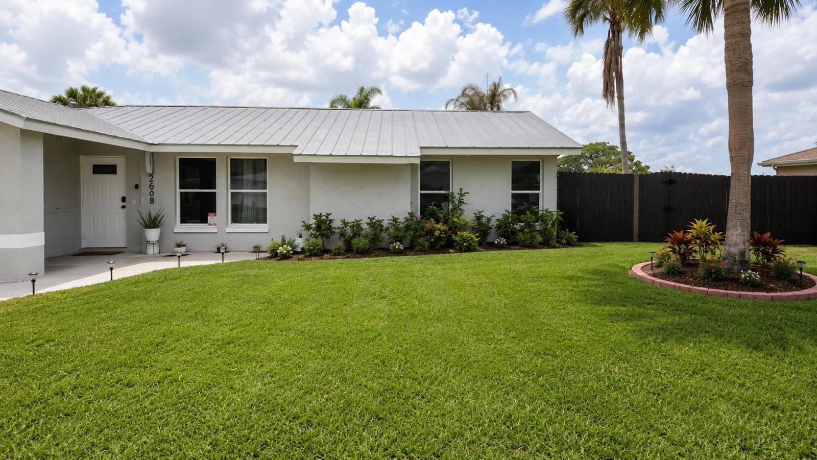 2068 SE Triumph Road, Port St. Lucie FL 34952 photo 2