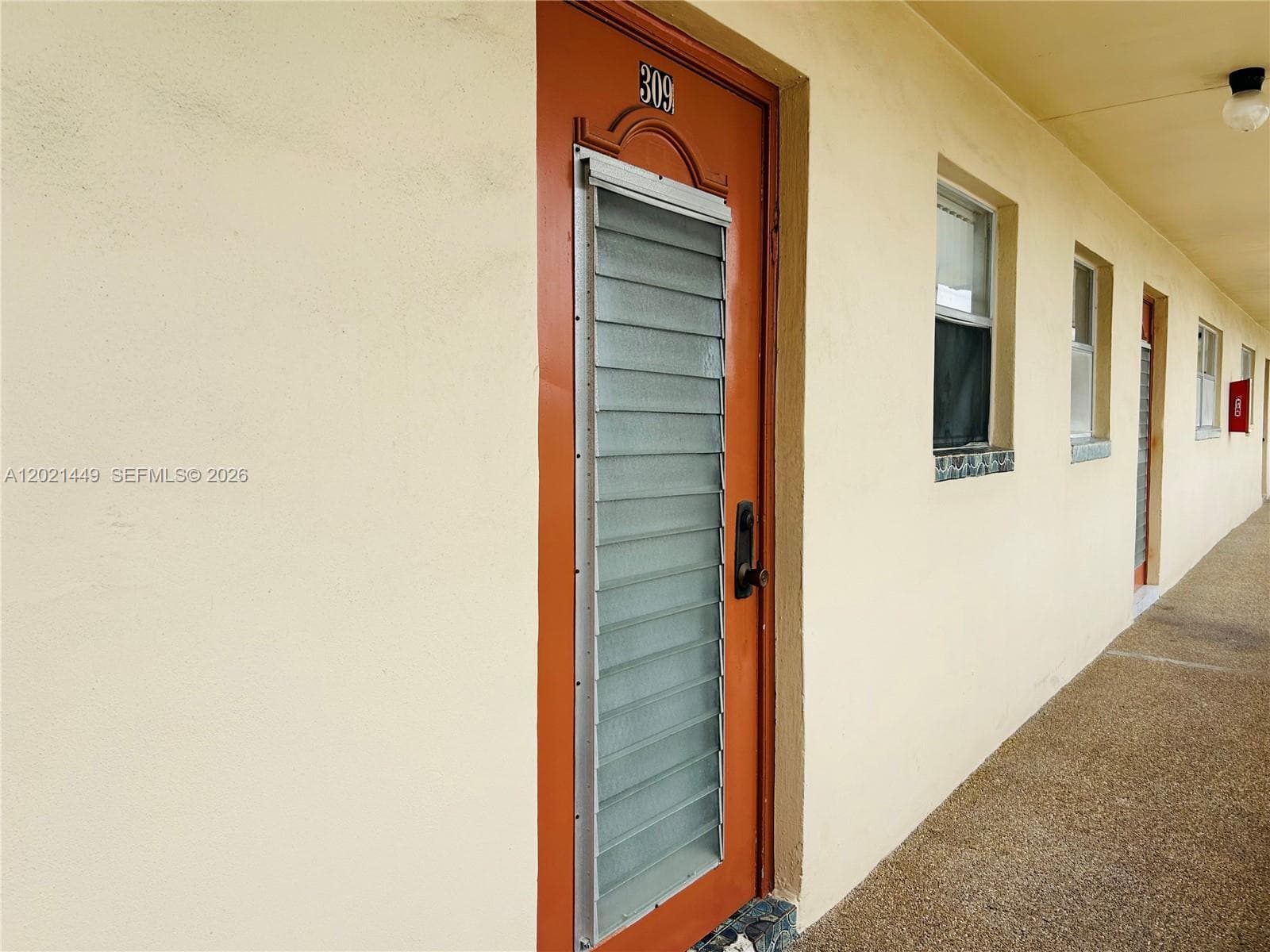 2831 E Sunrise Lakes Dr # 309, Sunrise FL 33322 photo 2