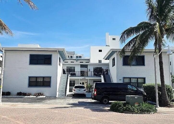 322 Harding Street # B205, Hollywood FL 33019 photo 3