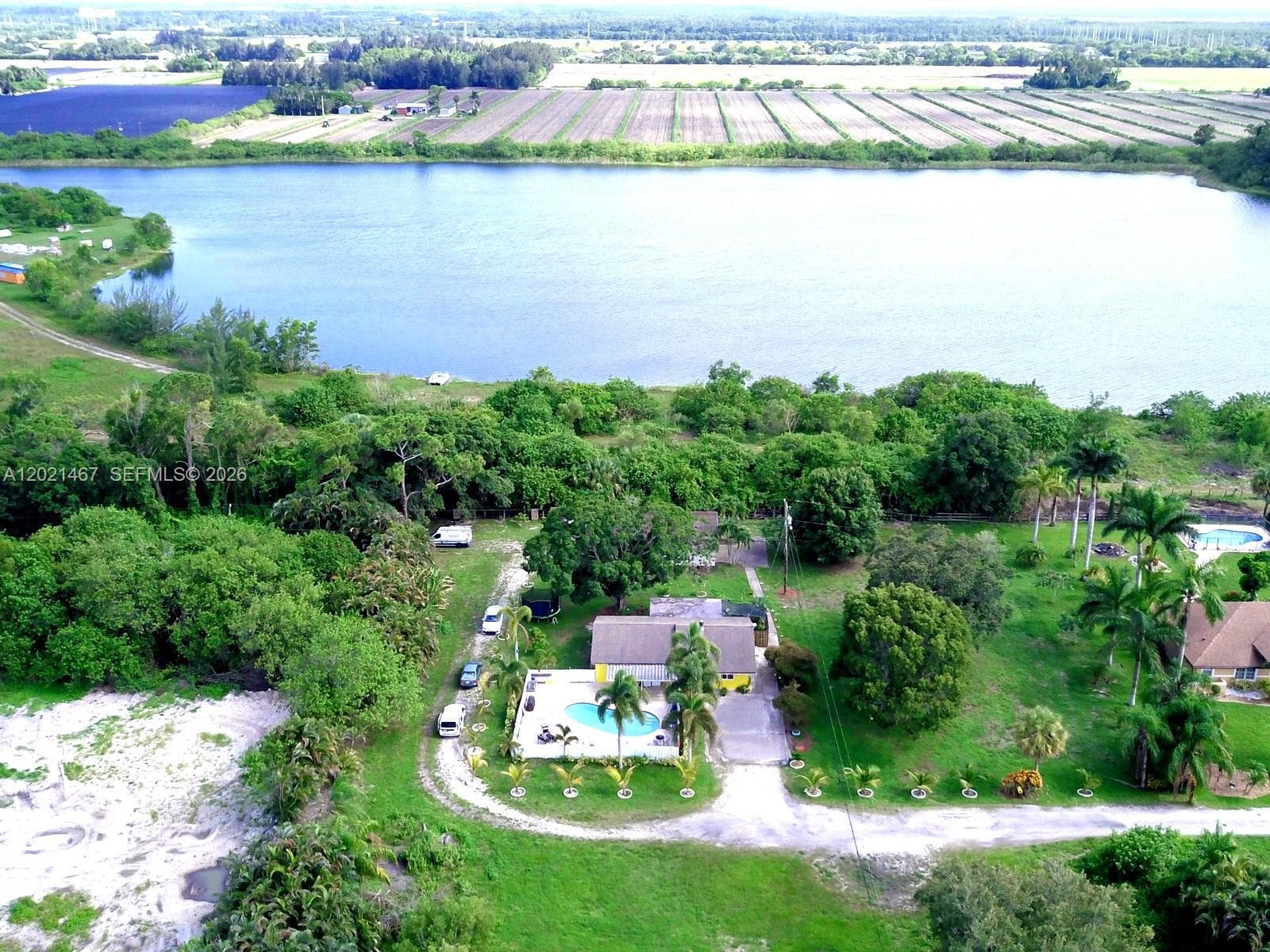 10646 Barn Rd, Lake Worth FL 33449 photo 2