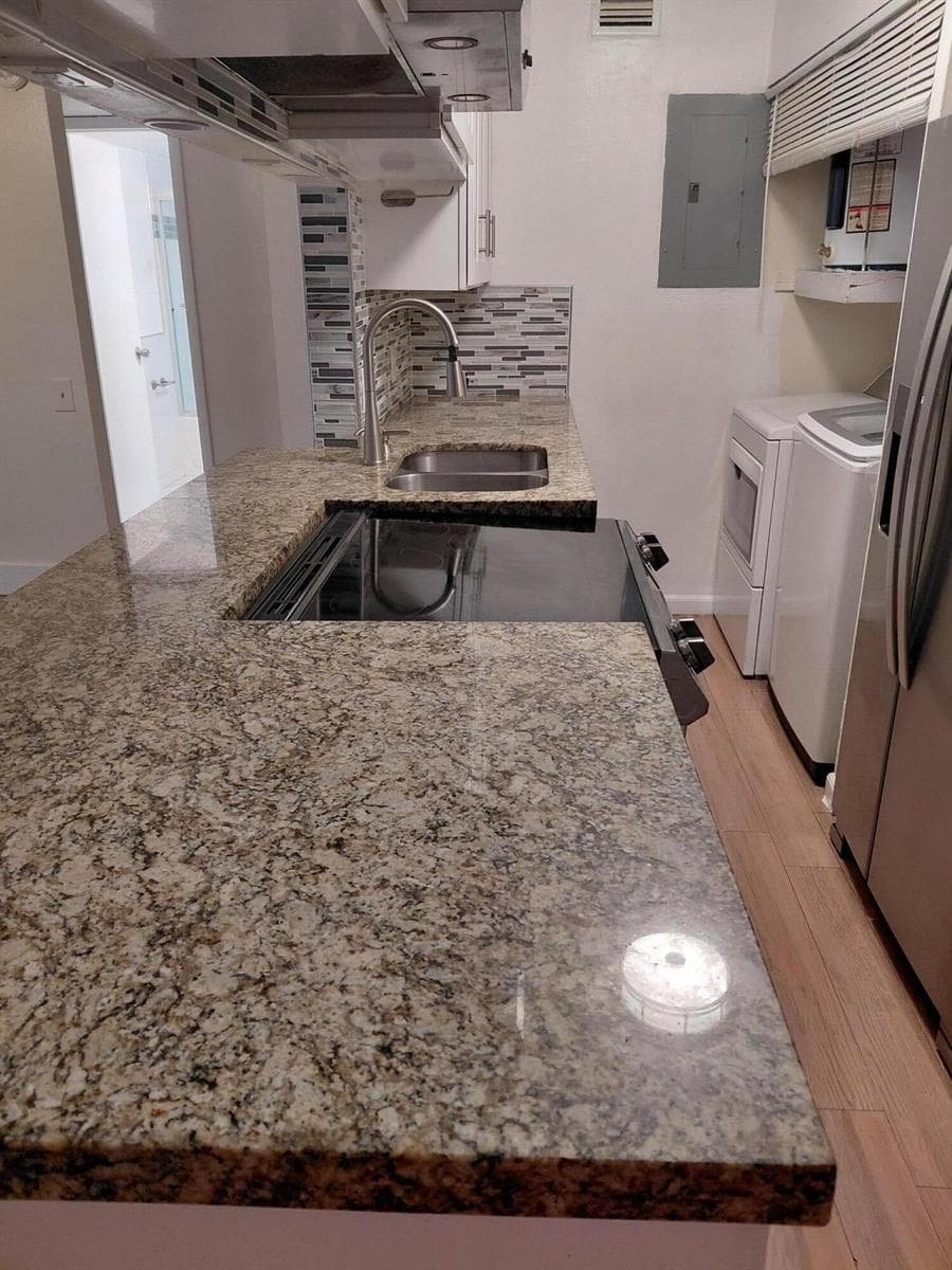 4525 NW Treehouse Lane # A, Tamarac FL 33319 photo 2