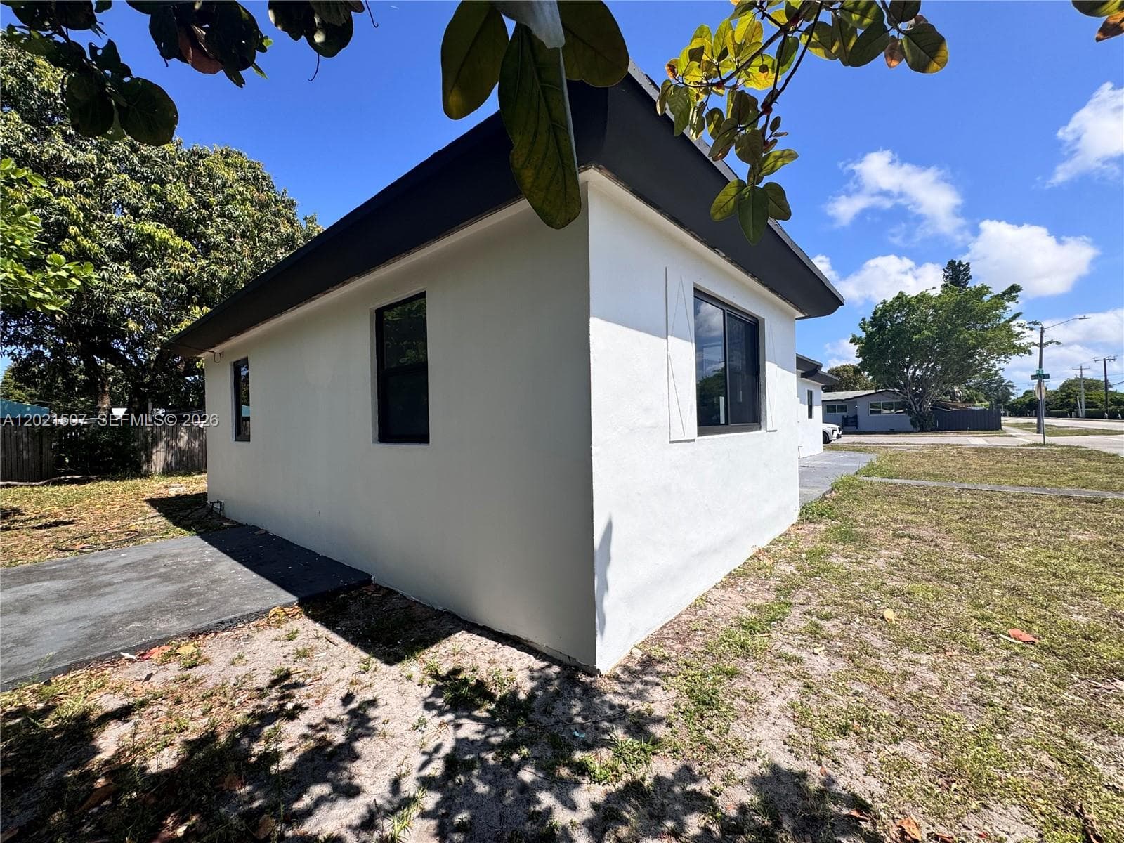 16301 NW 32nd Ave, Miami Gardens FL 33054 photo 3