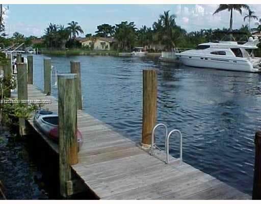 2408 NE 135th St # 2408, North Miami FL 33181 photo 2