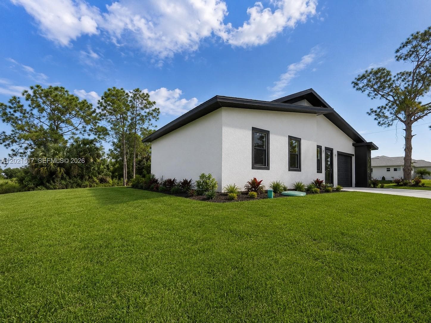 703 LONG ISLAND, Lehigh Acres FL 33974 photo 2