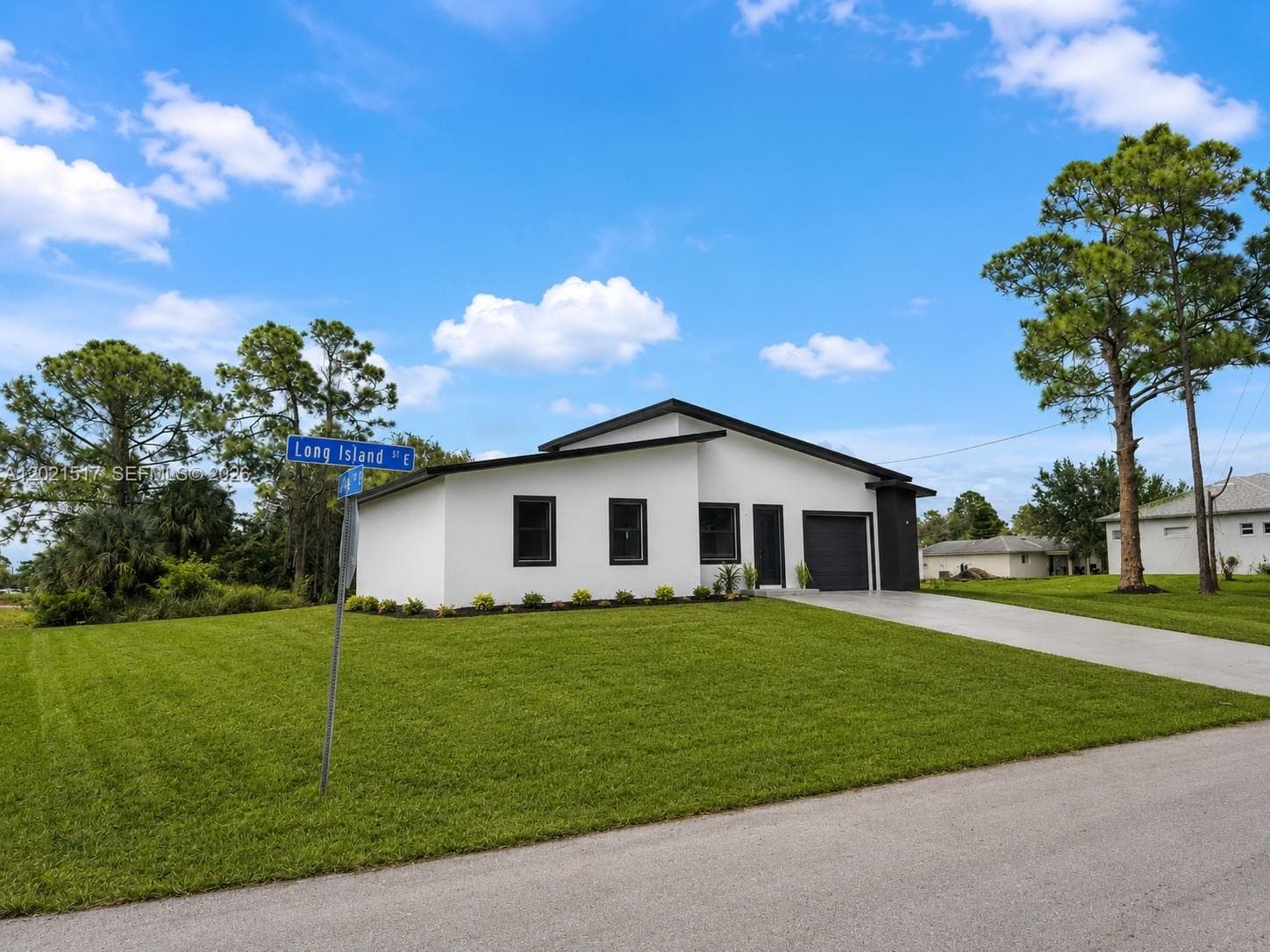 703 LONG ISLAND, Lehigh Acres FL 33974