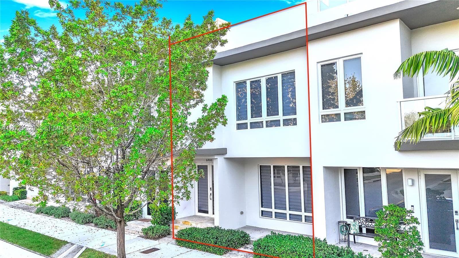 6400 NW 105th Pl, Doral FL 33178 photo 2