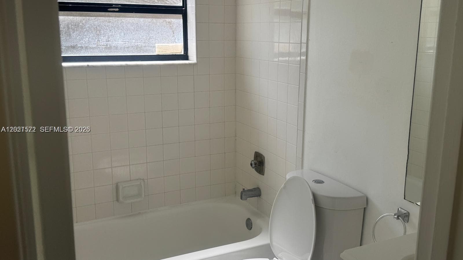2715 W 66th St # 21, Hialeah FL 33016 photo 3