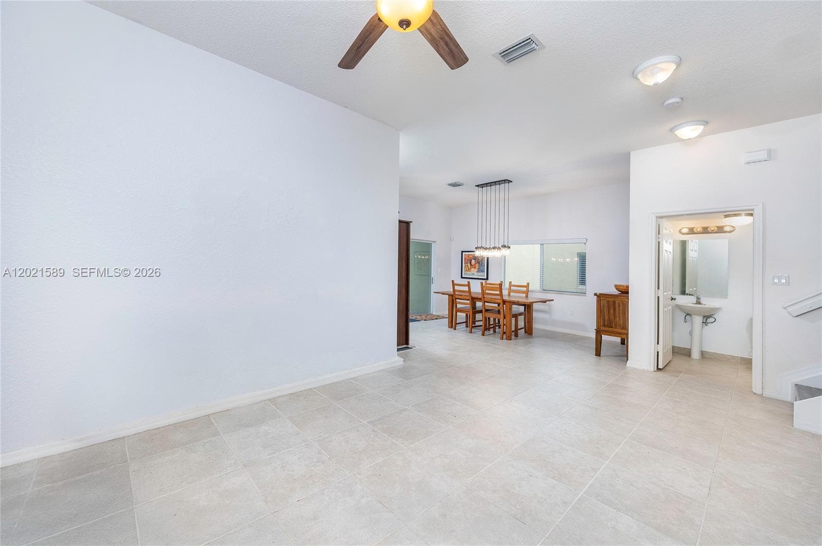 2343 SE 16th Pl, Homestead FL 33035 photo 4
