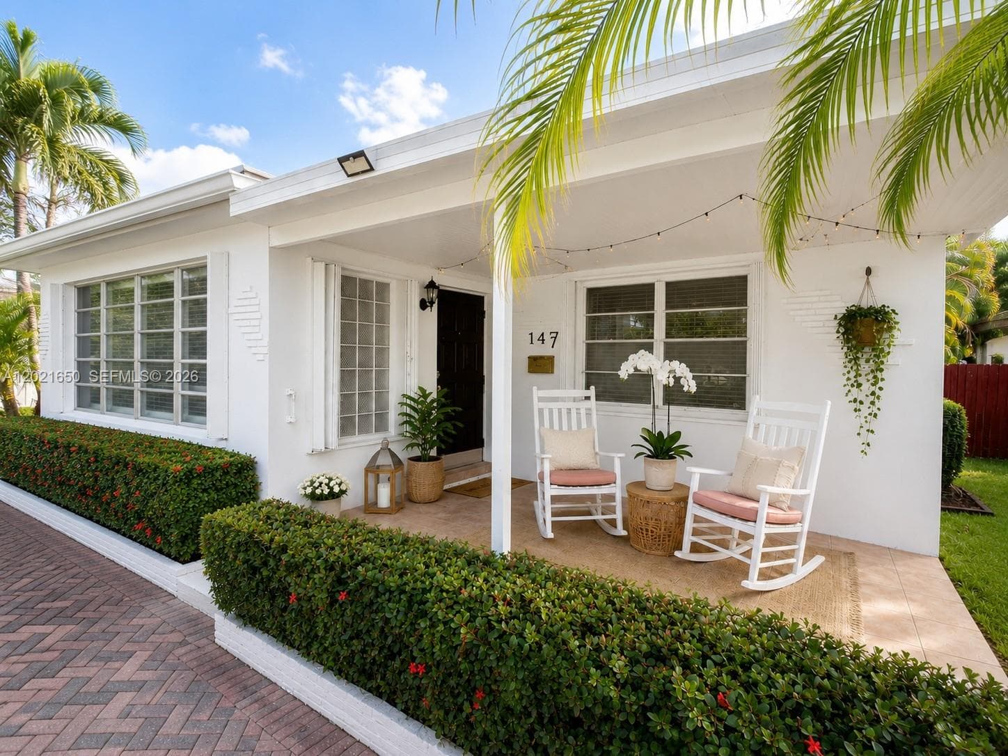 947 Lincoln St, Hollywood FL 33019 photo 3