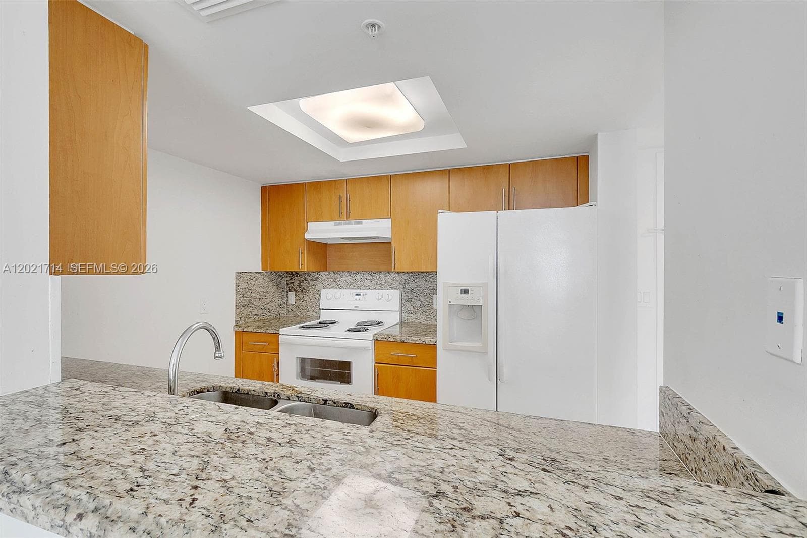 1690 SW 27th Ave # 805, Miami, FL 33145 photo 4