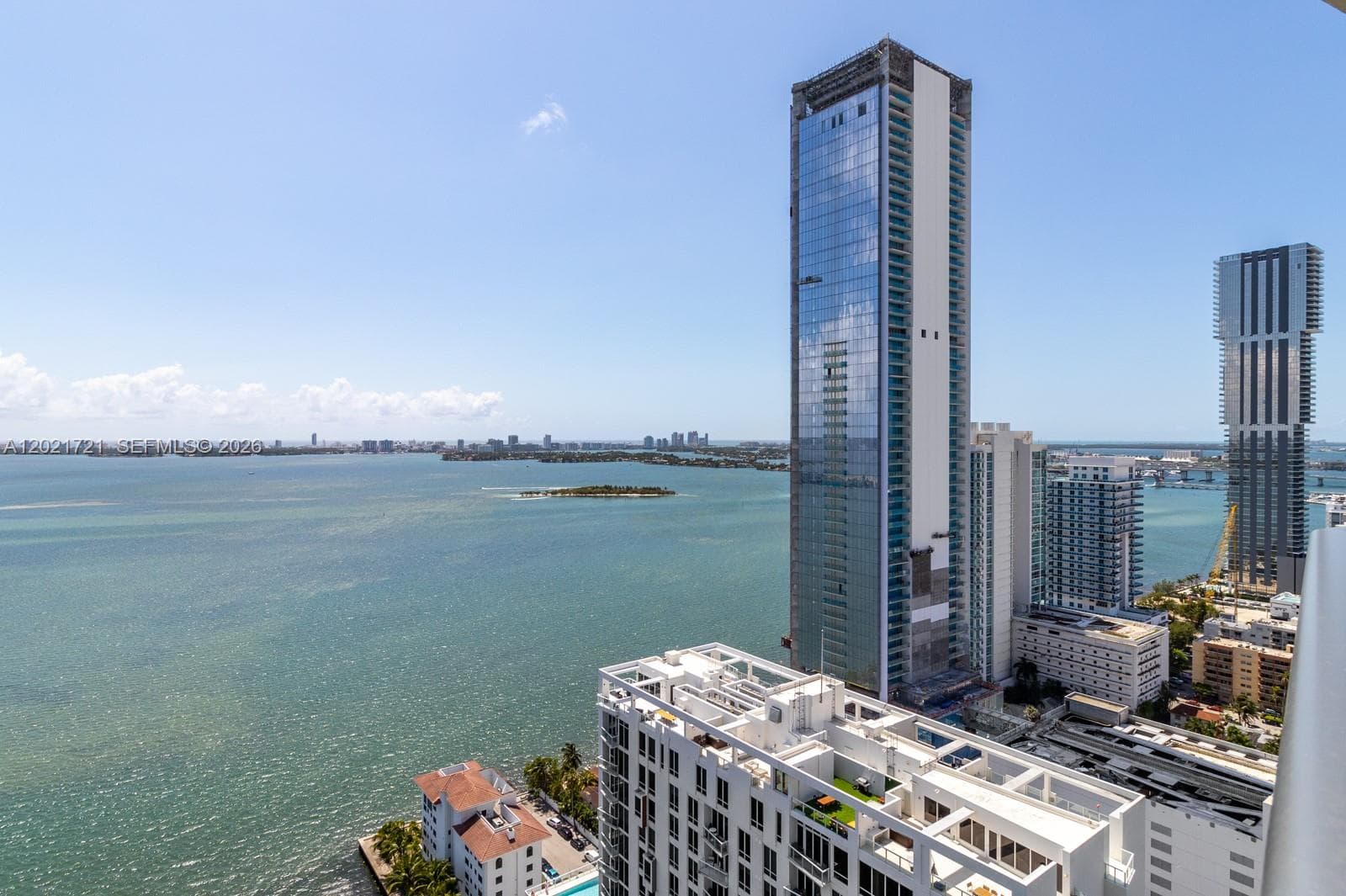 460 NE 28th St # 3105, Miami FL 33137 photo 4