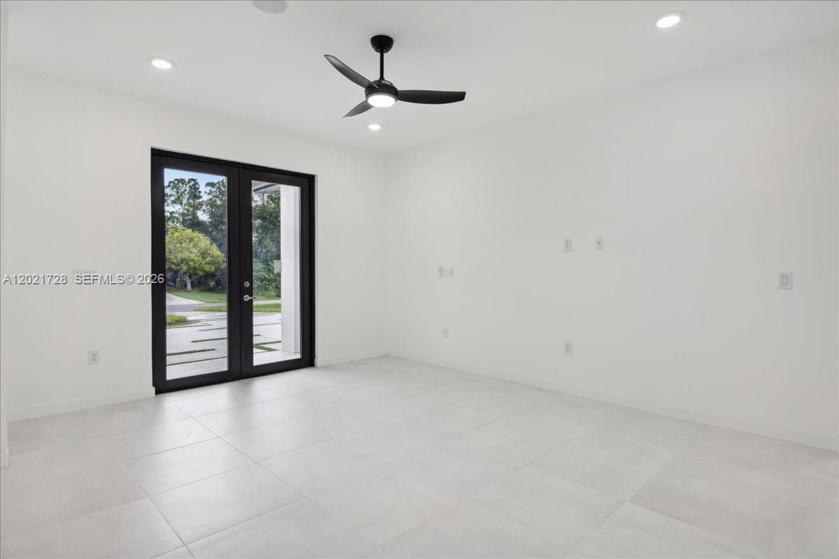 1310 Jefferson Ave, Lehigh Acres FL 33972 photo 3