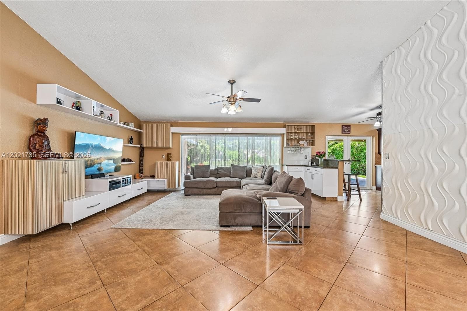 483 NW 107th Ave, Coral Springs FL 33071 photo 4