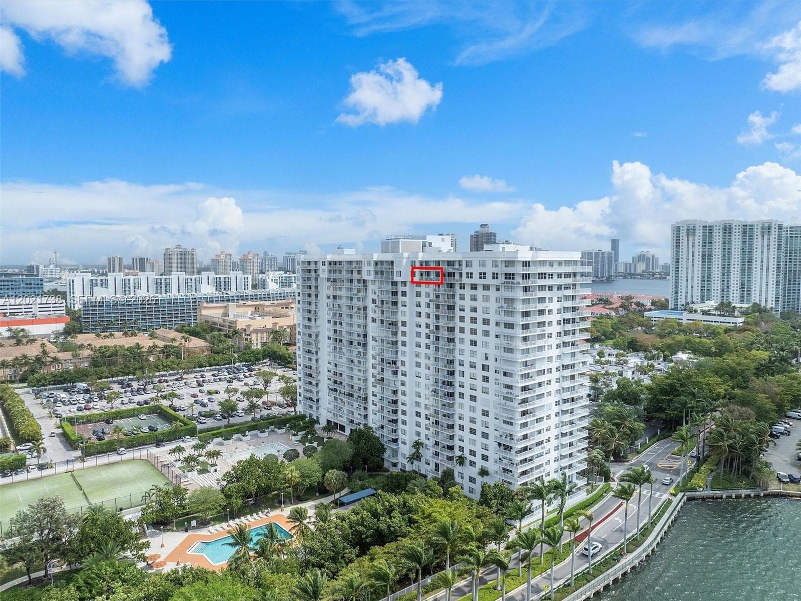 2851 NE 183rd St # 2112E, Aventura FL 33160 photo 2