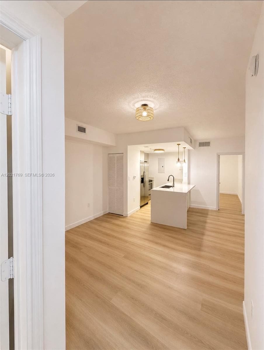 275 NE 18th St # 910, Miami FL 33132 photo 5