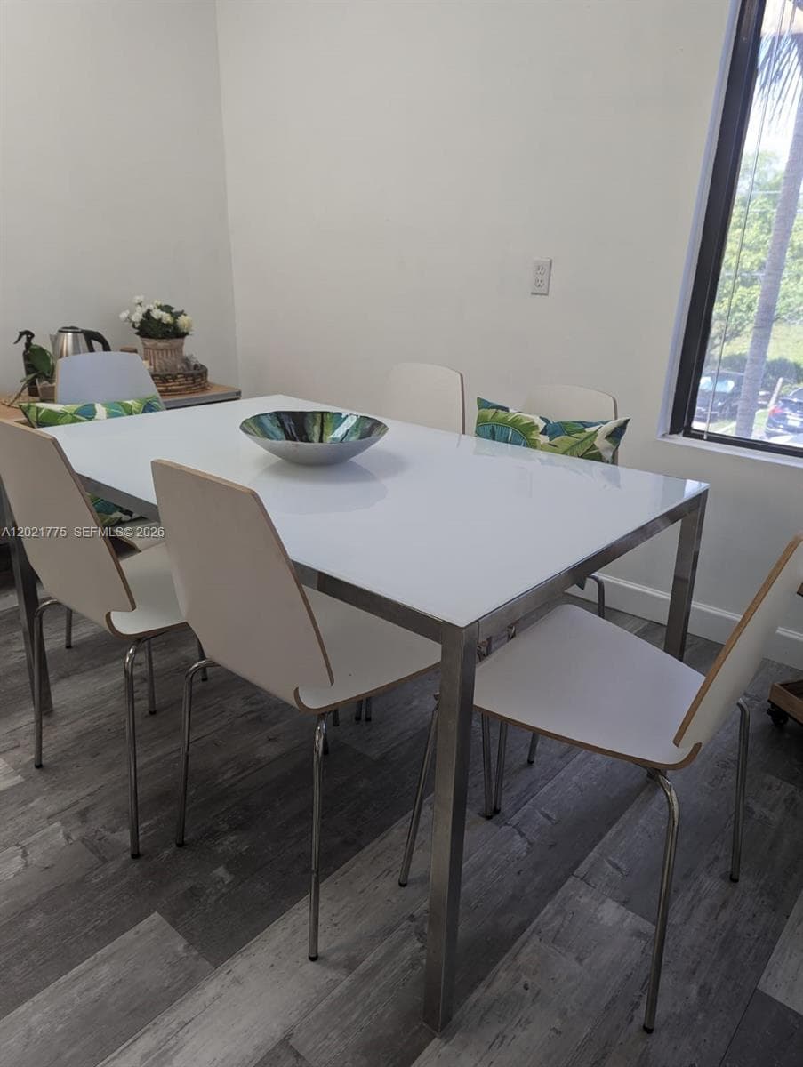 12550 Biscayne Blvd # 220, North Miami FL 33181 photo 5