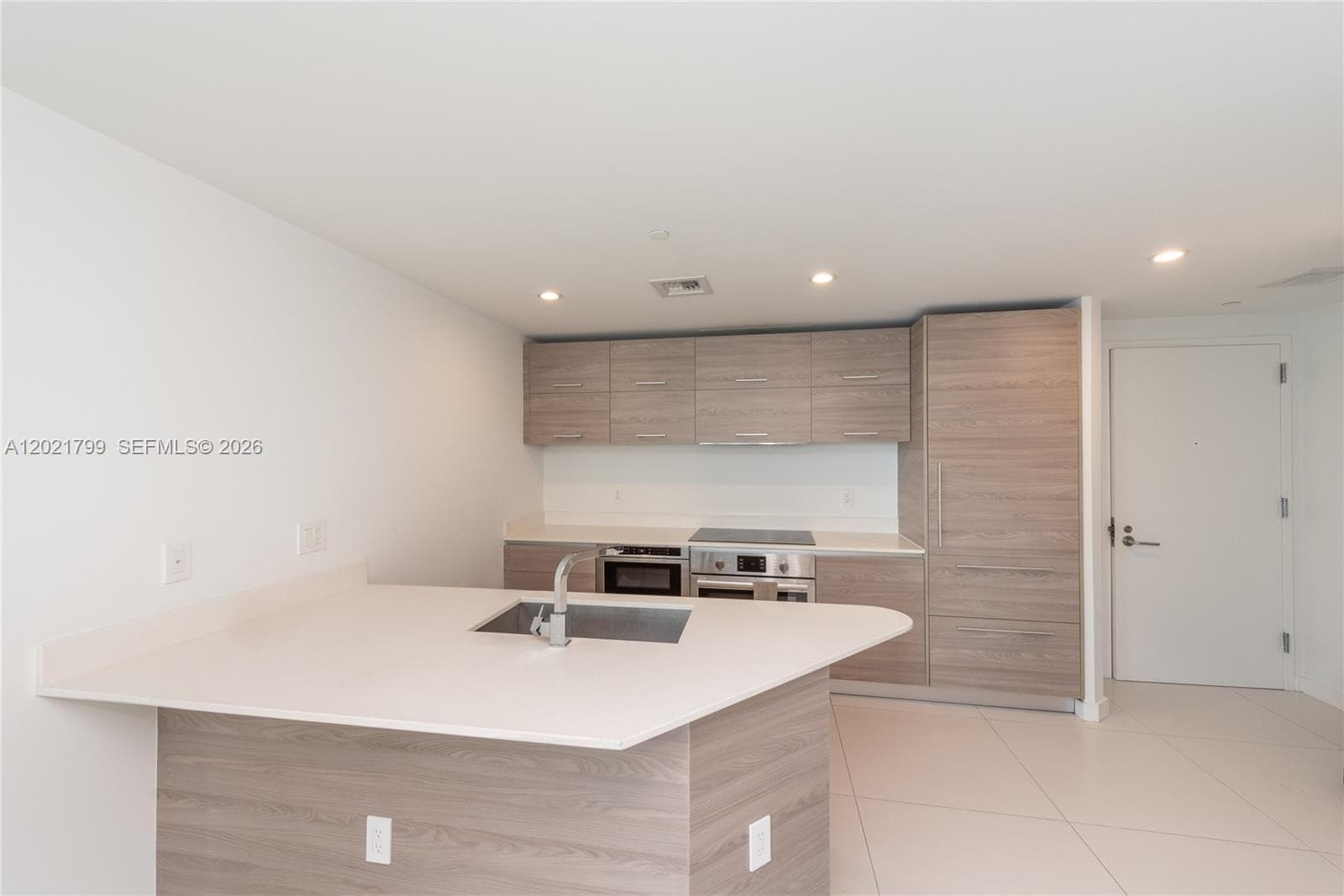 1300 S Miami Ave # 4709, Miami FL 33130 photo 3
