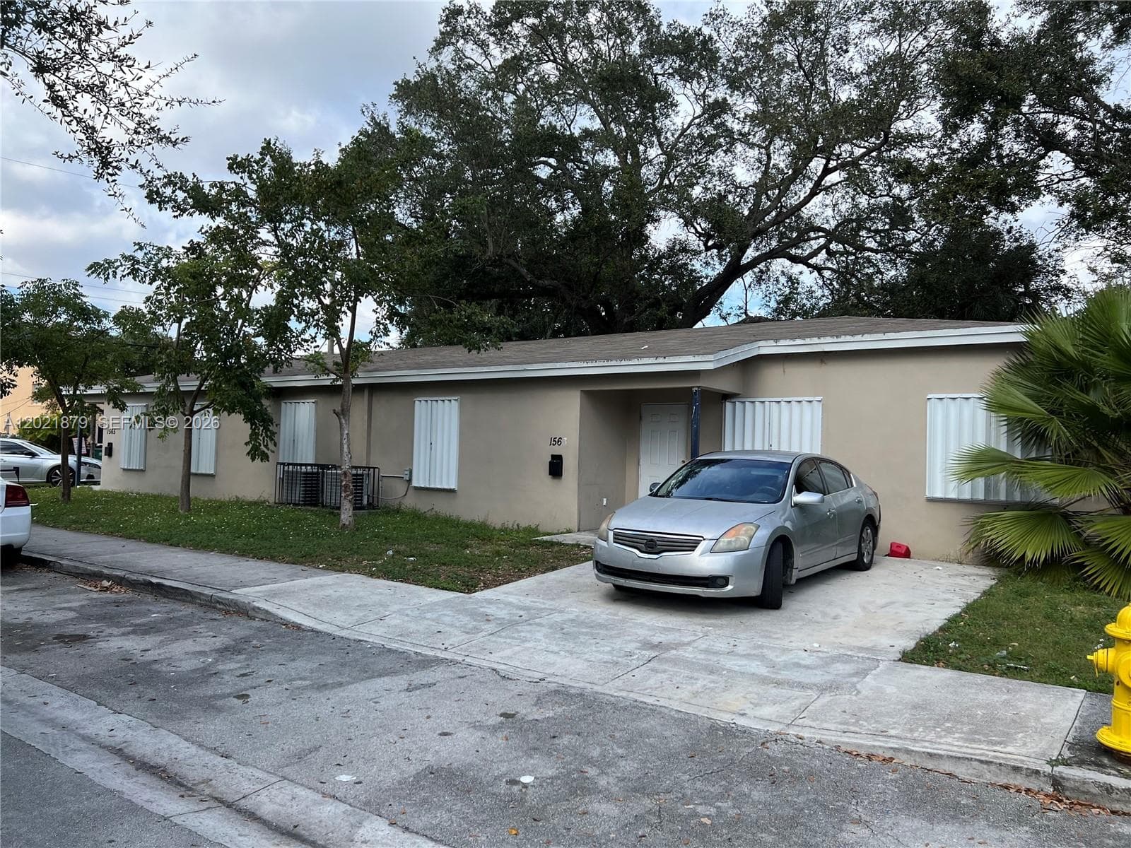 1565 NW 47th St, Miami FL 33142 photo 3