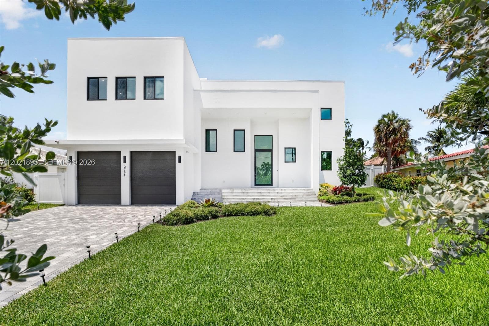 2751 NE 22nd Ct, Pompano Beach FL 33062 photo 3