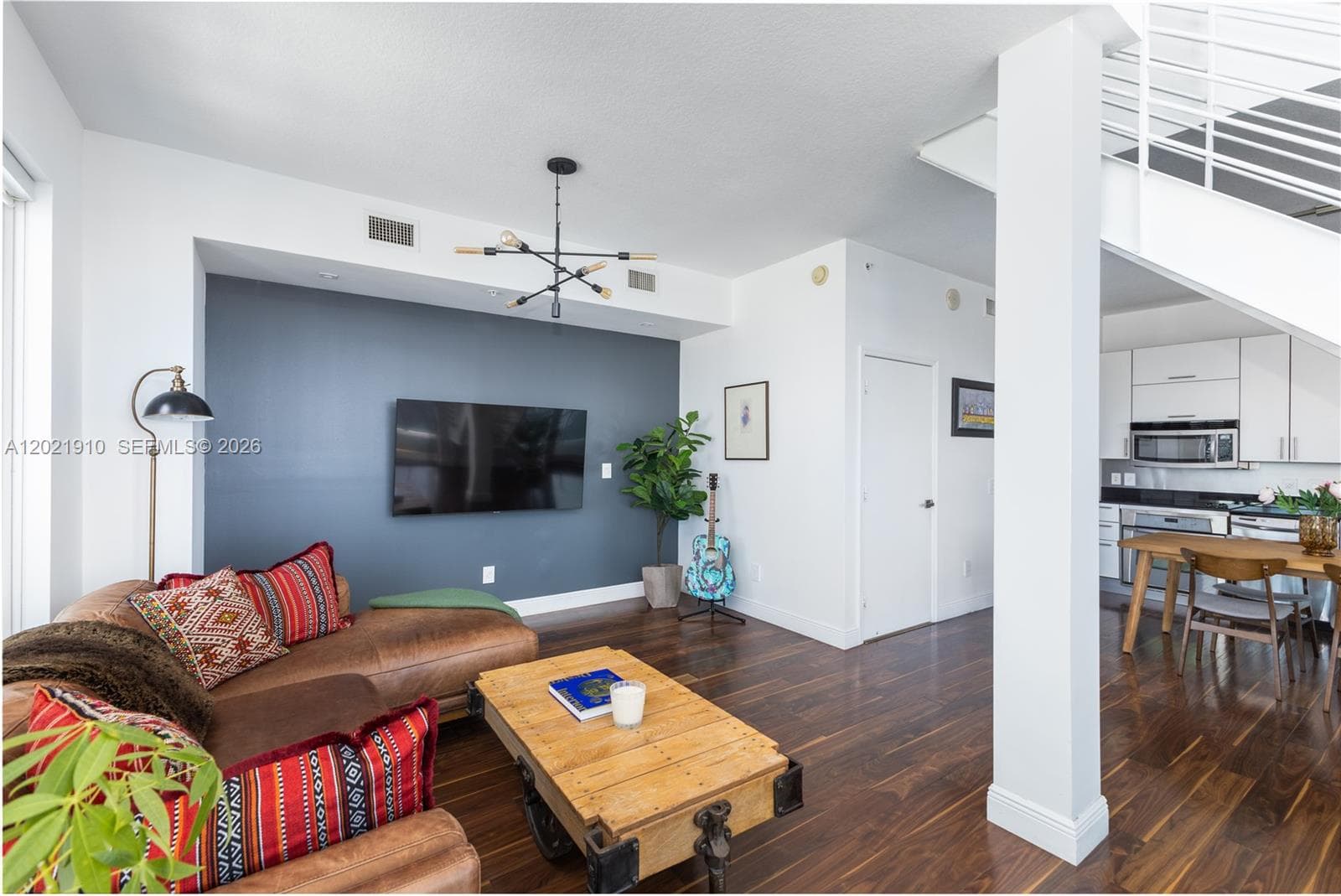 60 SW 13th St # 4613, Miami FL 33130 photo 3
