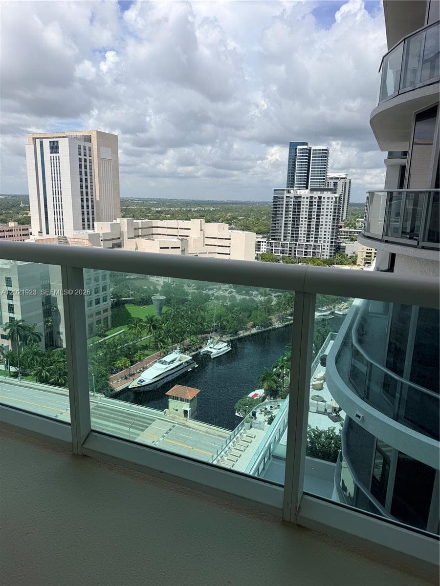 347 N New River Dr E # 2206, Fort Lauderdale FL 33301 photo 2