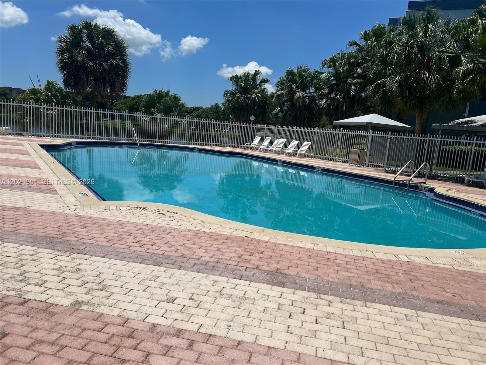 9359 Fontainebleau Blvd # F108, Miami FL 33172 photo 4