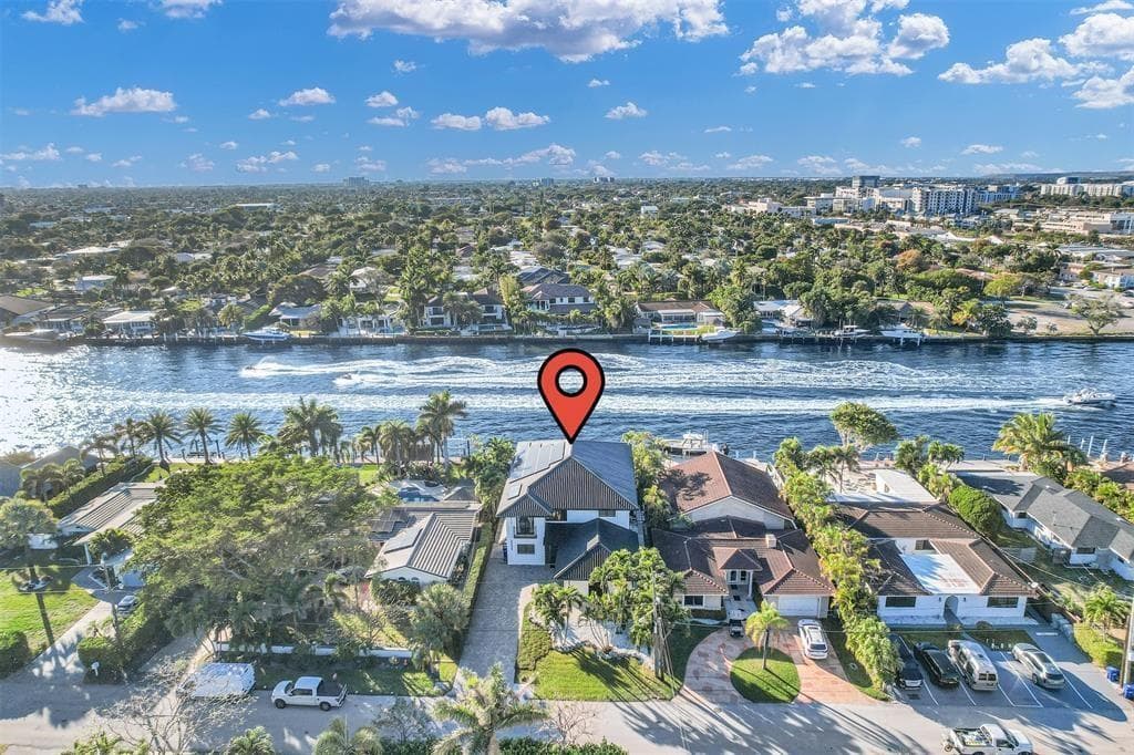 319 S Riverside Drive, Pompano Beach FL 33062 photo 2