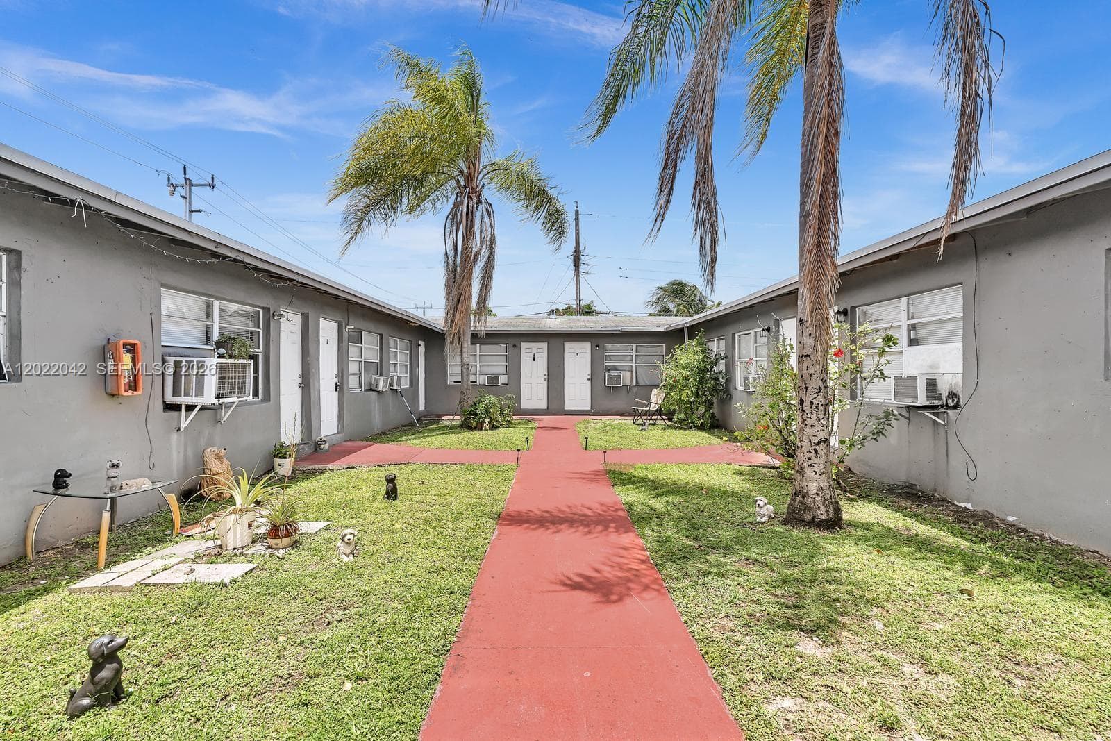 5685 Flagler St # 2, Hollywood, FL 33023 photo 2
