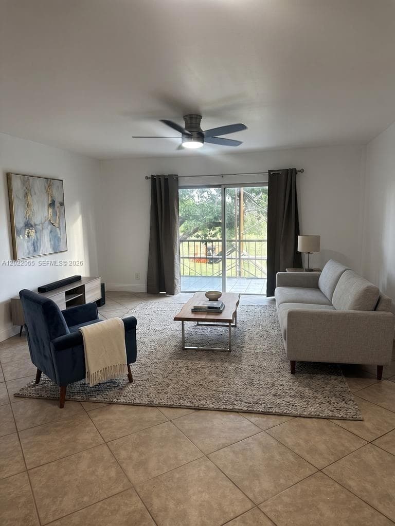6301 N Falls Cir Dr # 309, Lauderhill FL 33319 photo 2