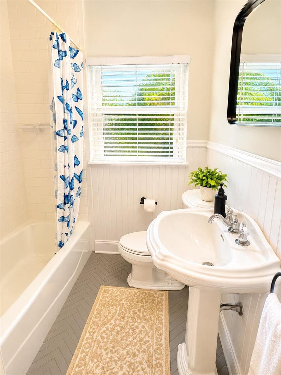 712 SE 11th Court, Fort Lauderdale FL 33316 photo 5