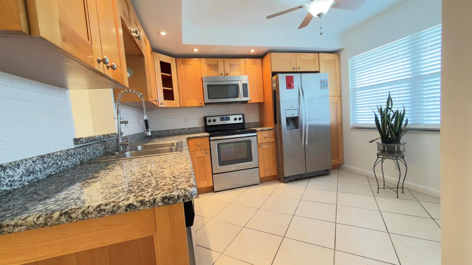 2404 Antigua, Coconut Creek FL 33066 photo 3