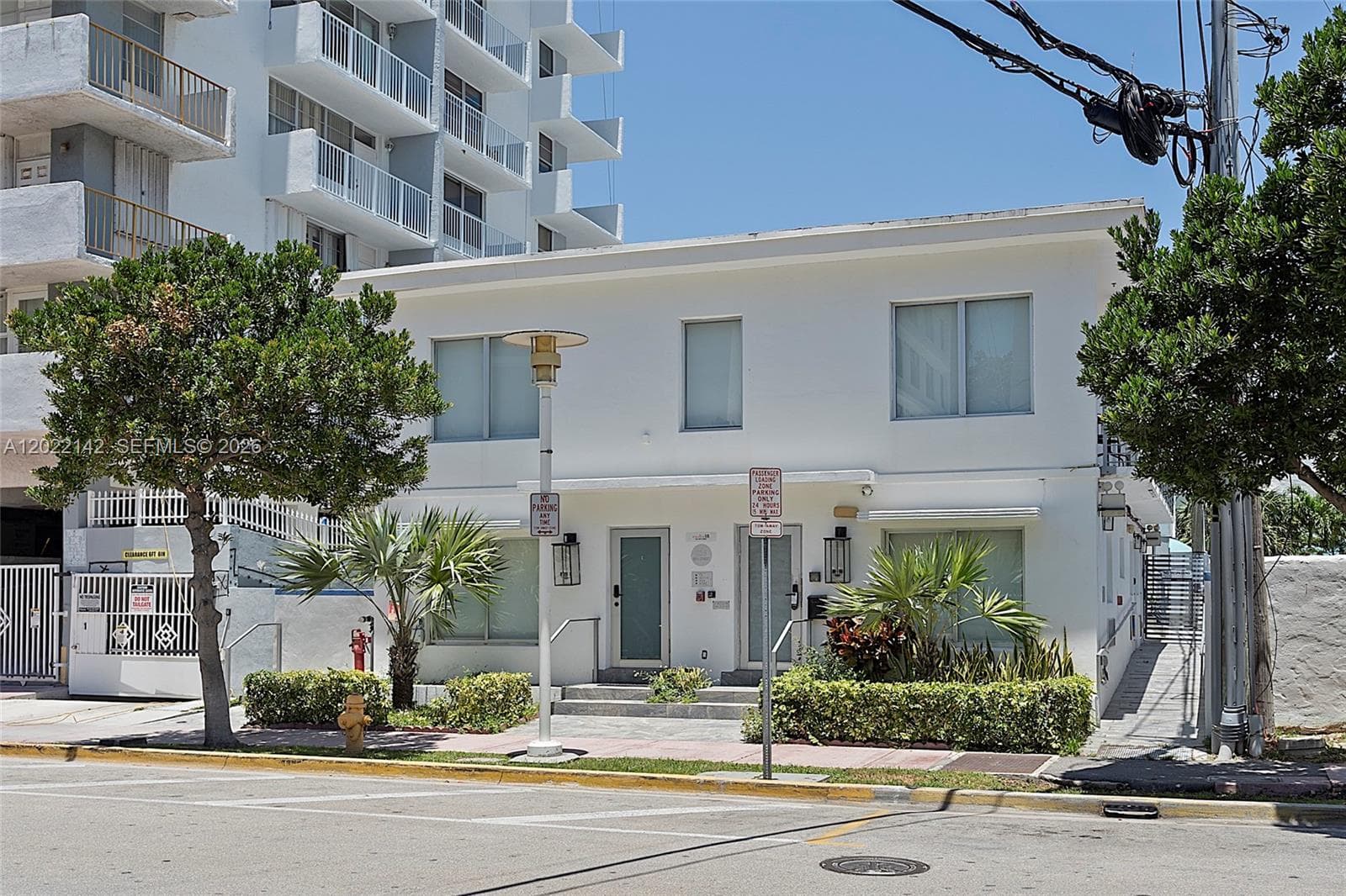 235 18th St, Miami Beach FL 33139