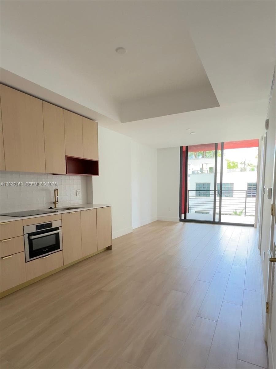 90 NE 32nd St # 510, Miami, FL 33145 photo 2